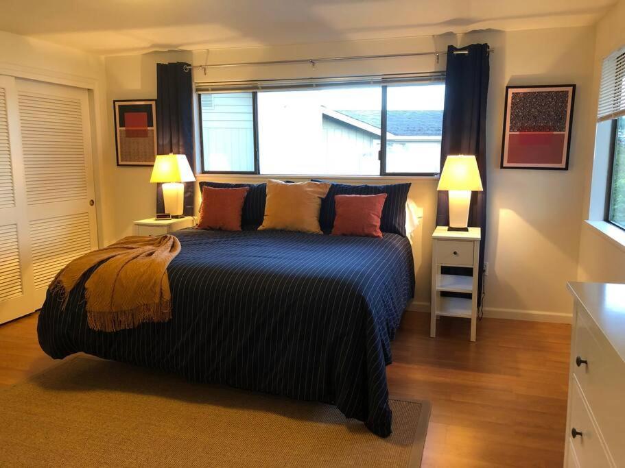 Villa Waterfront, Sunsets And Mountains Port Townsend Exterior foto